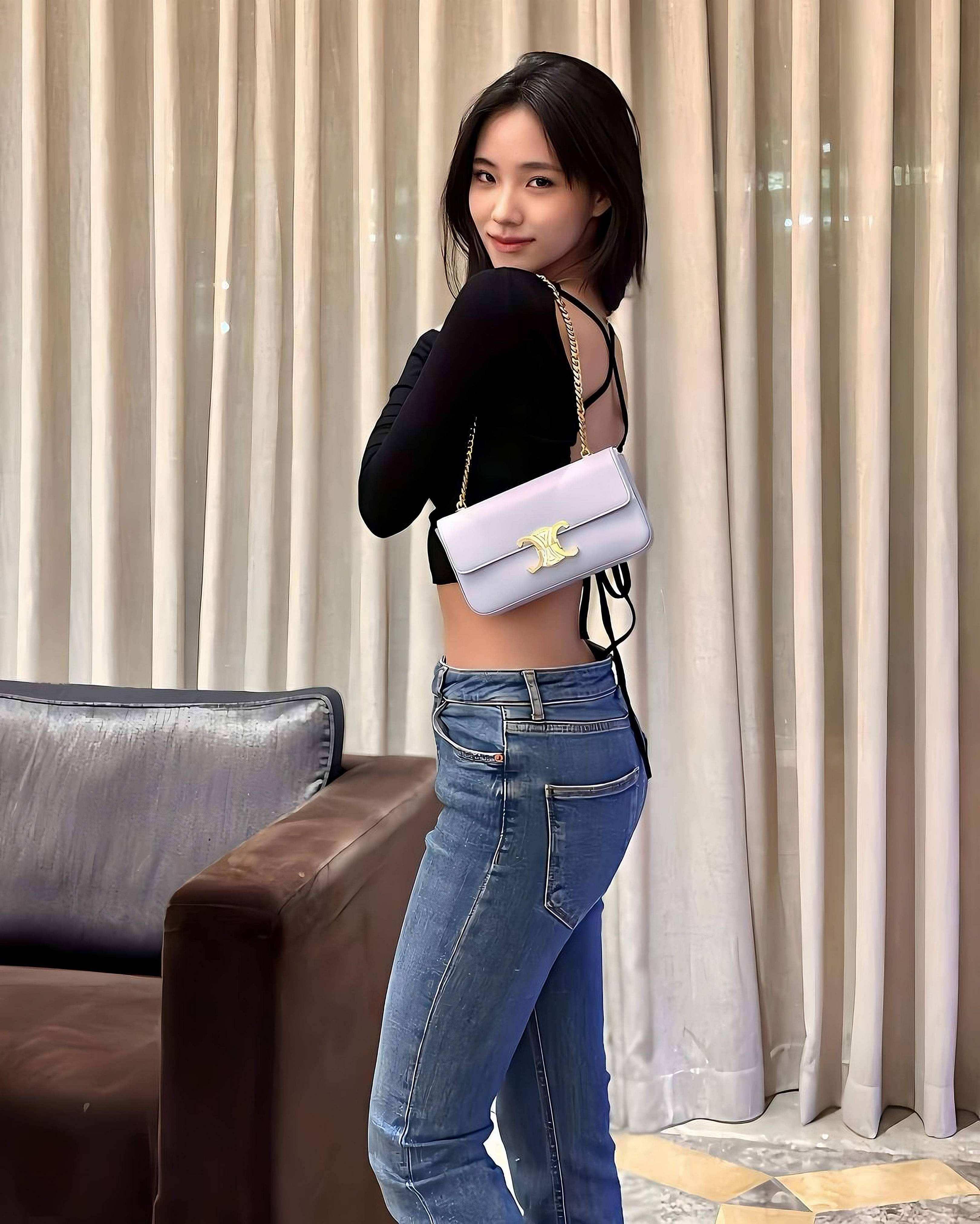 小S二女儿Lily神似《黑暗》林智妍　差17岁“撞蚂蚁腰”飘仙气 名人名流 图2张
