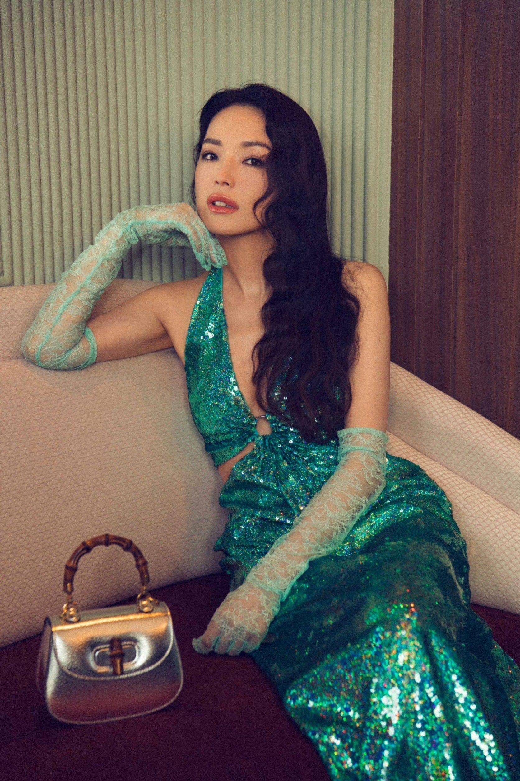 舒淇47岁状态美成“绿色美人鱼”！比Ya合影张震、揪肖战自拍太可爱 名人名流 图2张