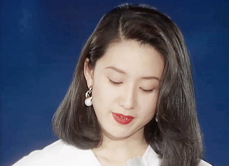 金喜爱旧照清纯美爆发！冻龄保养公开　年过50依旧有澎润少女肌 最新资讯 图3张