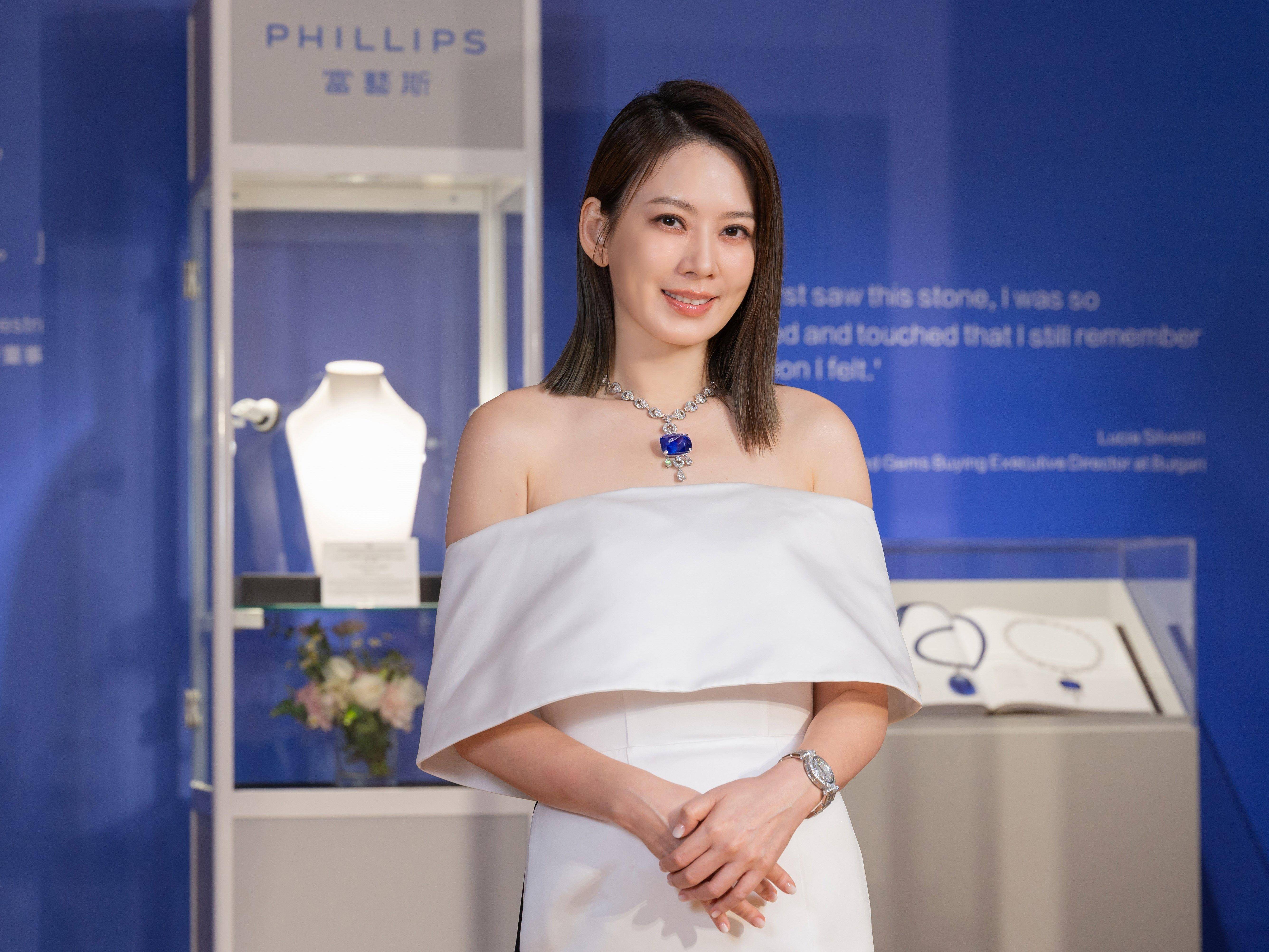 溥仪的“表王”双色面盘竟是自己刮的！　Melody戴巨大蓝宝开眼界 奢侈品牌 图1张