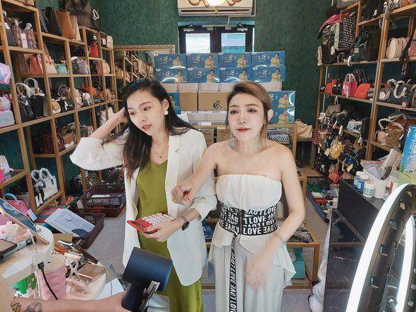 超A女神泡泡儿母亲节开卖潮正奢严选商品　3小时创500万佳绩 最新资讯 图2张