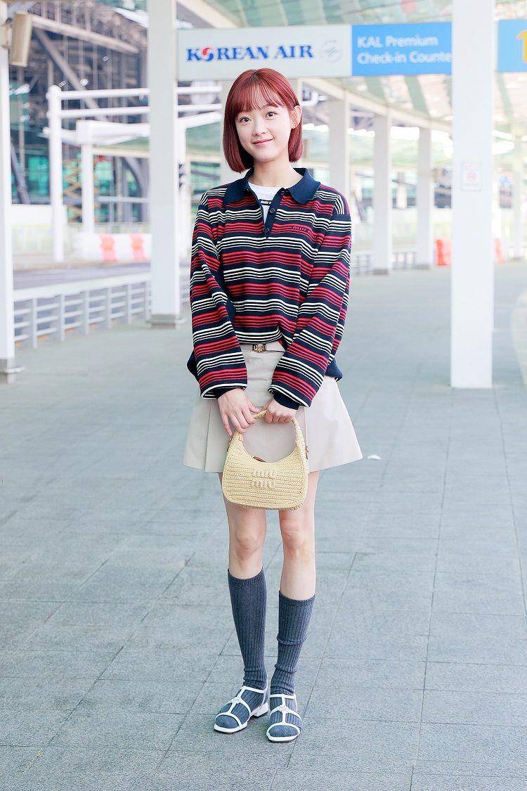 《鱿鱼游戏》李瑜美穿MIU MIU可爱袭台！　最推荐韩国景点曝光 名人名流 图3张