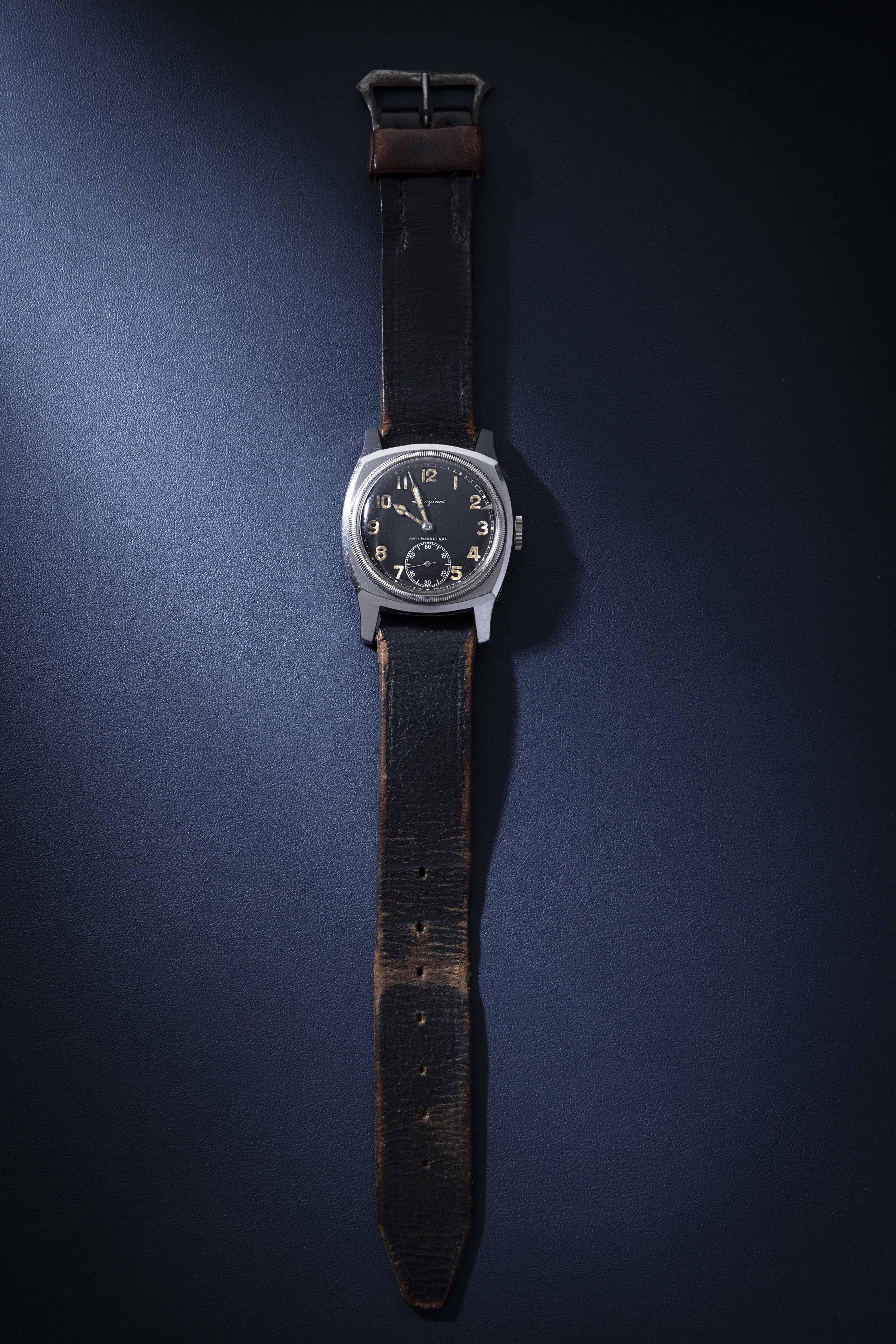 浪琴超夯复刻飞行表的原版台北现踪　1935年古董为捷克空军而生 奢侈品牌 图2张