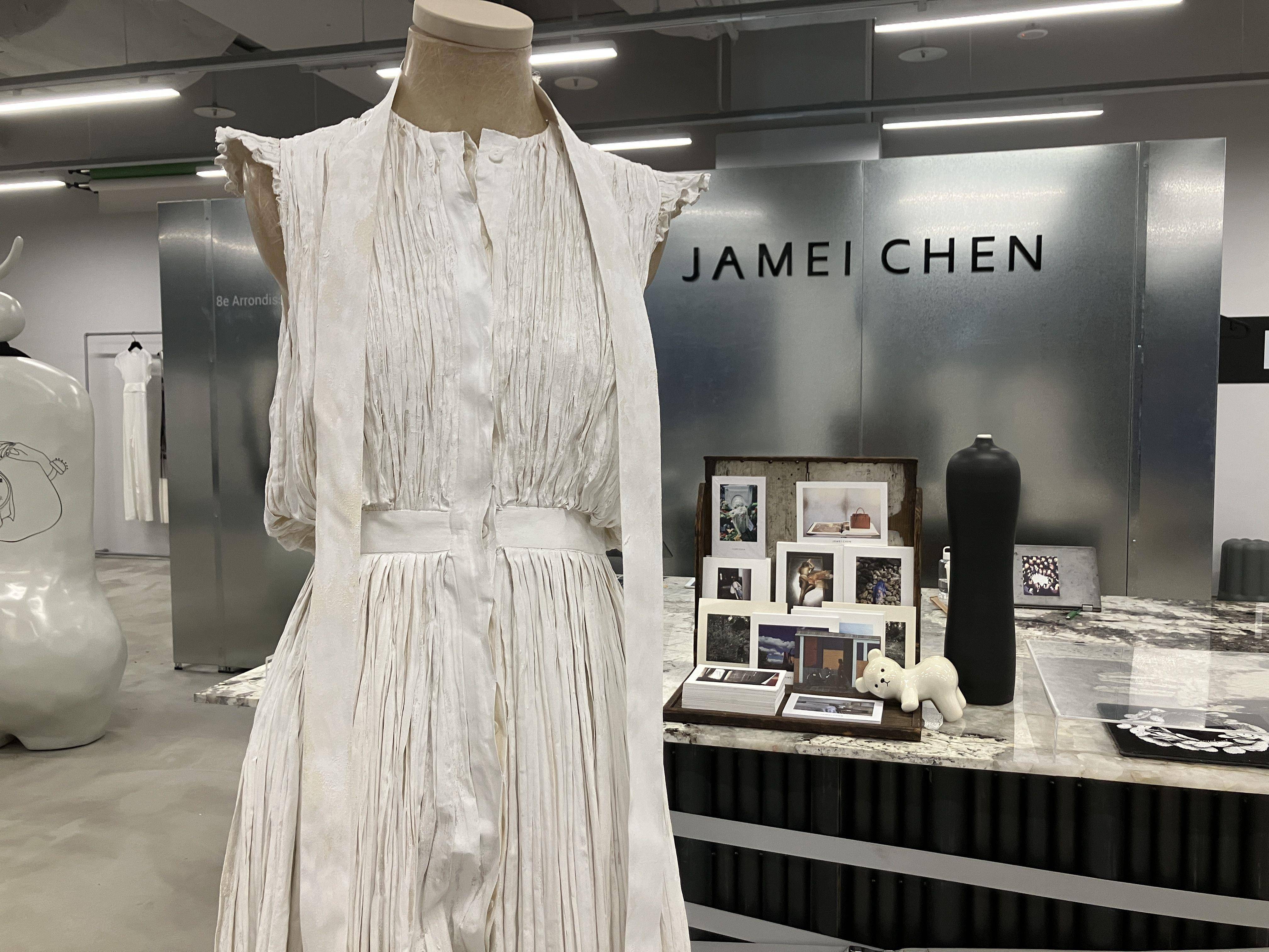 JAMEI CHEN首间快闪店在大直NOKE忠泰！“胖娃娃”雕塑、旅行选品必朝圣 时尚穿搭 图4张
