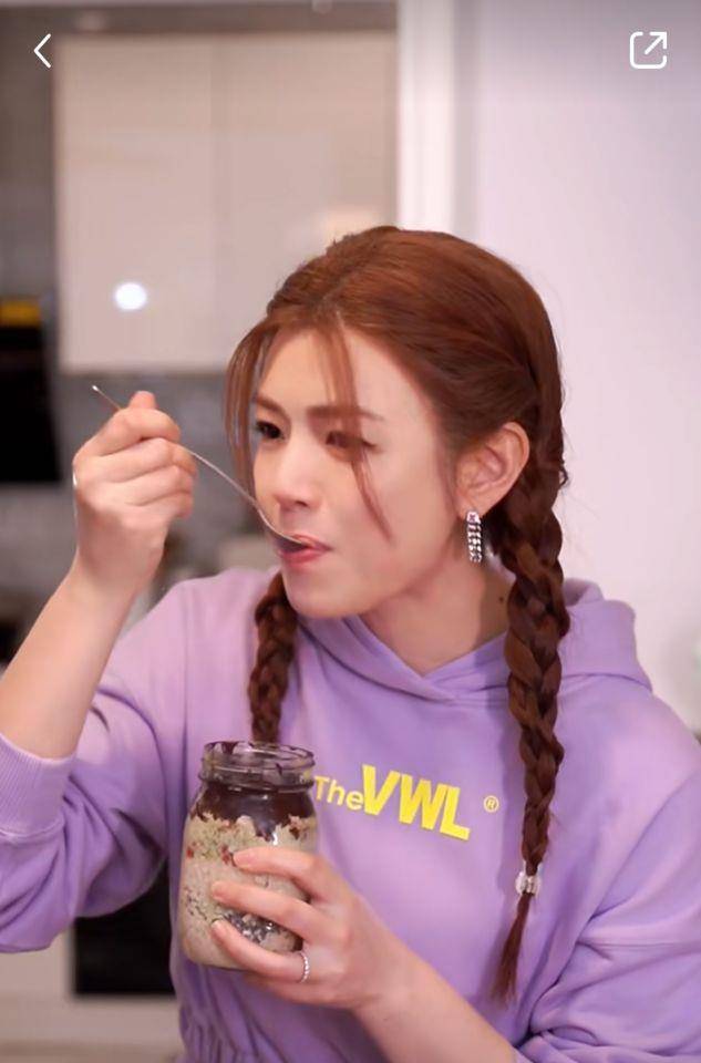 星・变美／40岁陈妍希减脂甜点好健康！黑巧克力燕麦杯在家也能解馋 最新资讯 图4张
