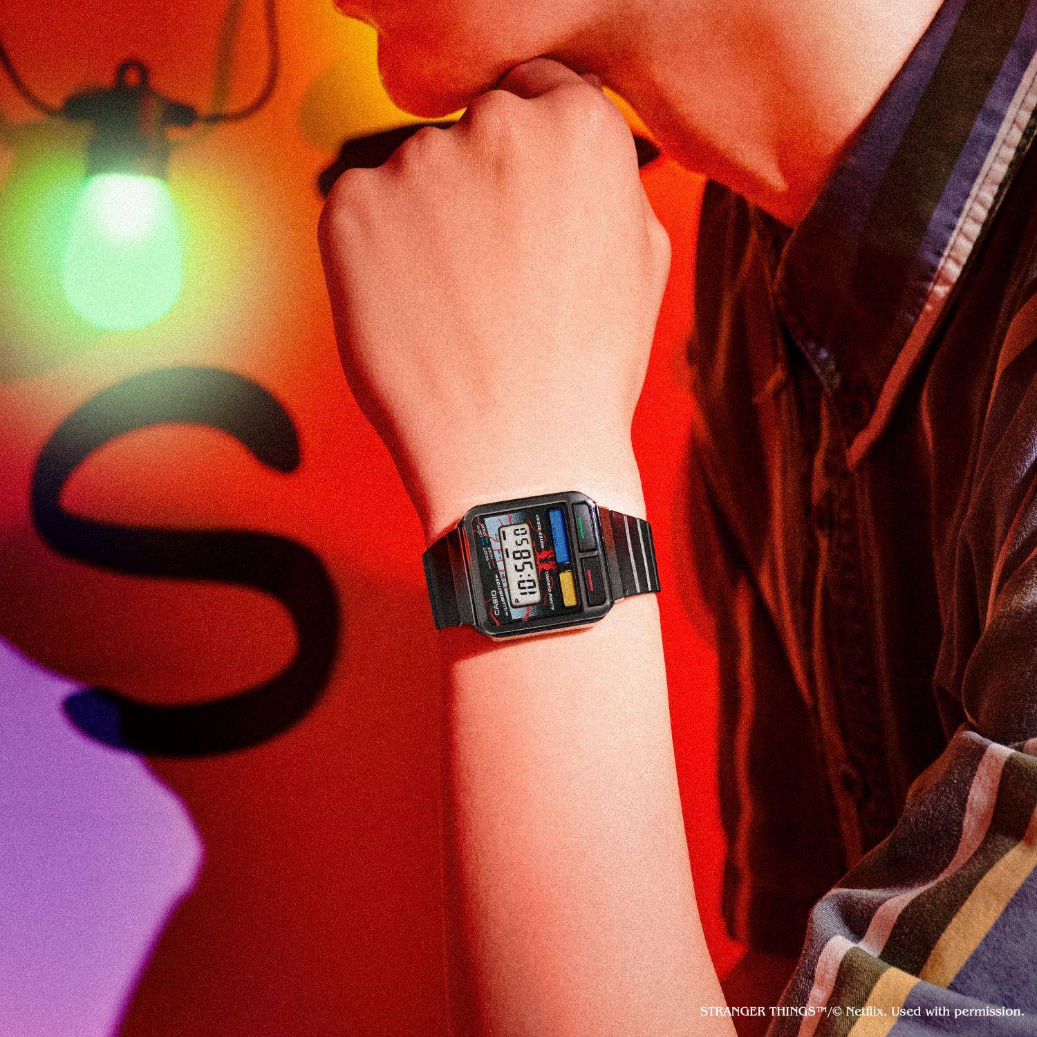 CASIO《怪奇物语》联手推潮表　诡异触手爬上表 最新资讯 图1张