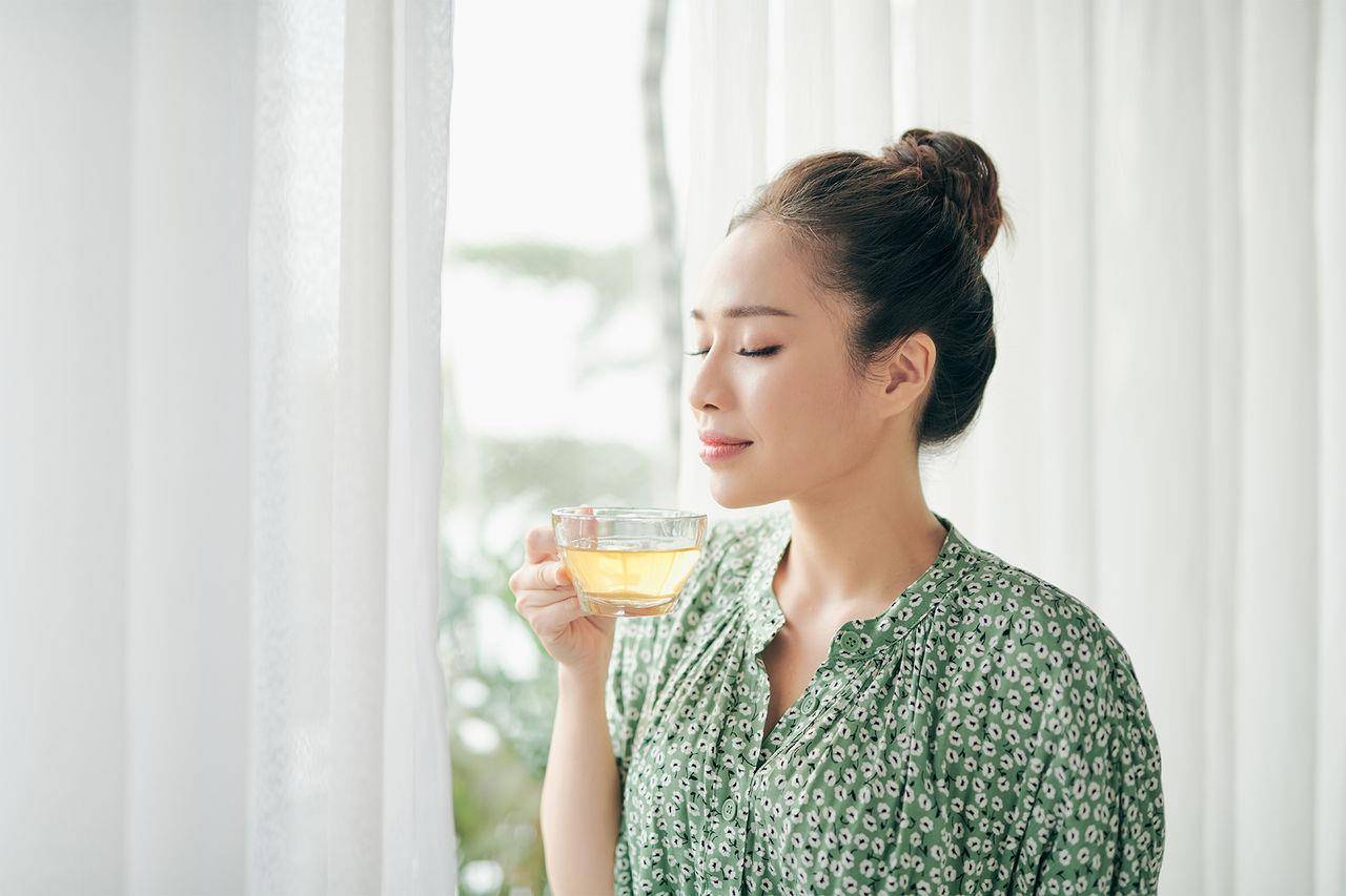 只涂抹根本不够！女明星都在做的内在调理　上班时间也能养成发光肌 最新资讯 图1张