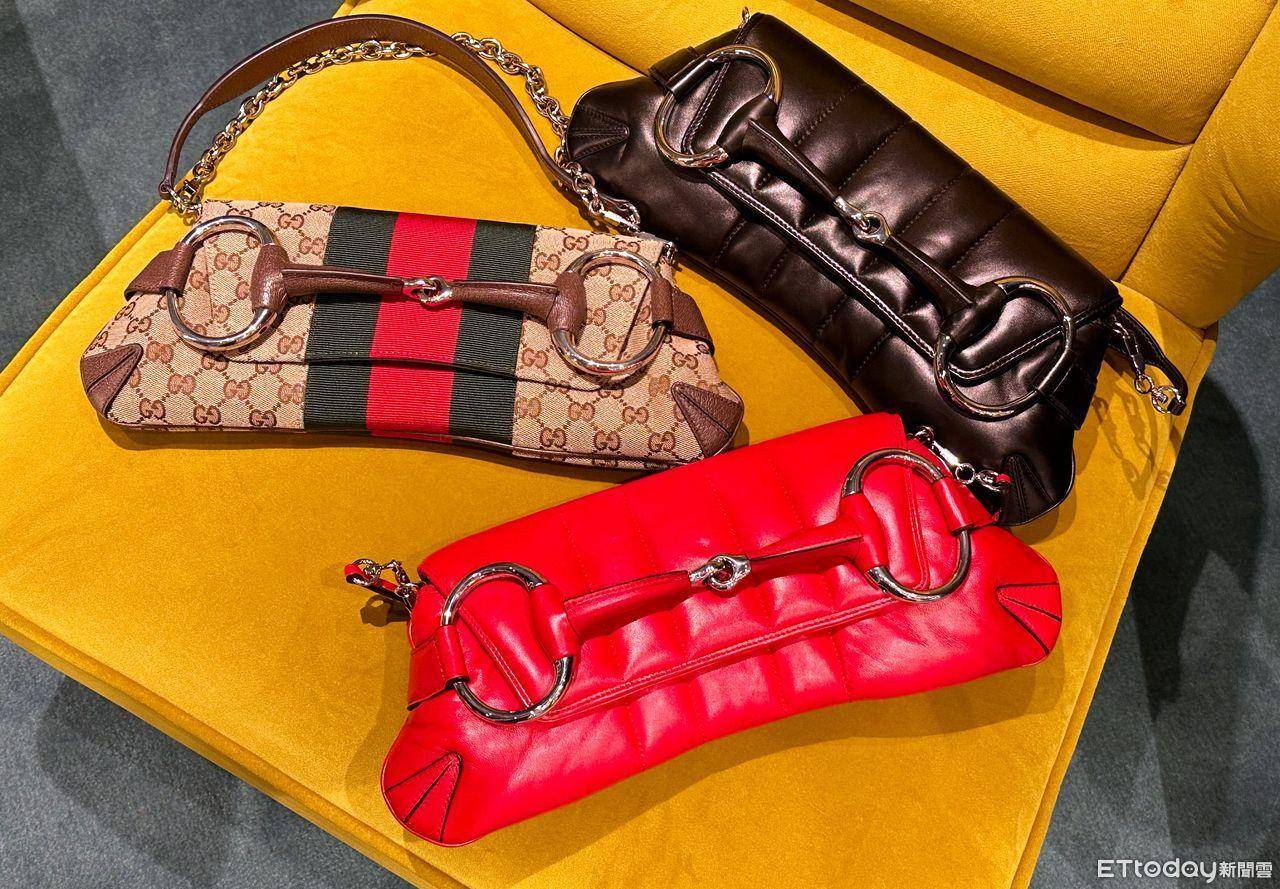 下个必抢it包！Gucci“巨大版马衔链包”太吸睛　Kendall、Dua Lipa都抢背 名人名流 图4张