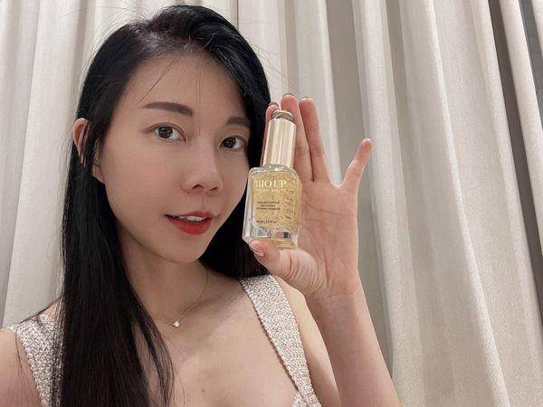 百万直播带货女王Smile娘娘体验BIO UP全新抗老神器“黄金美人瓶”　直呼轮廓线回来了！ 最新资讯 图1张
