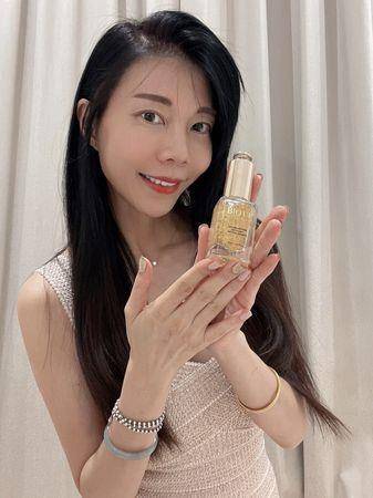 百万直播带货女王Smile娘娘体验BIO UP全新抗老神器“黄金美人瓶”　直呼轮廓线回来了！ 最新资讯 图2张