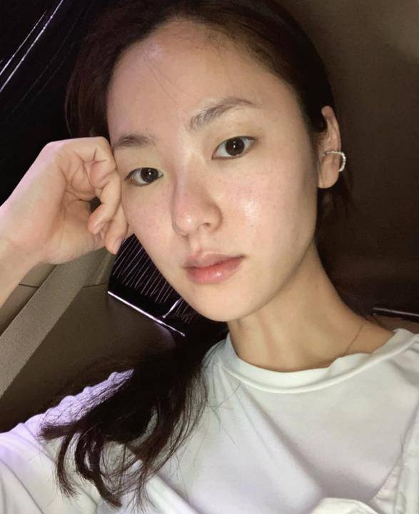 《走进你的时间》全余赟保养超佛系　精简步骤养出高级感滑嫩美肌 最新资讯 图2张