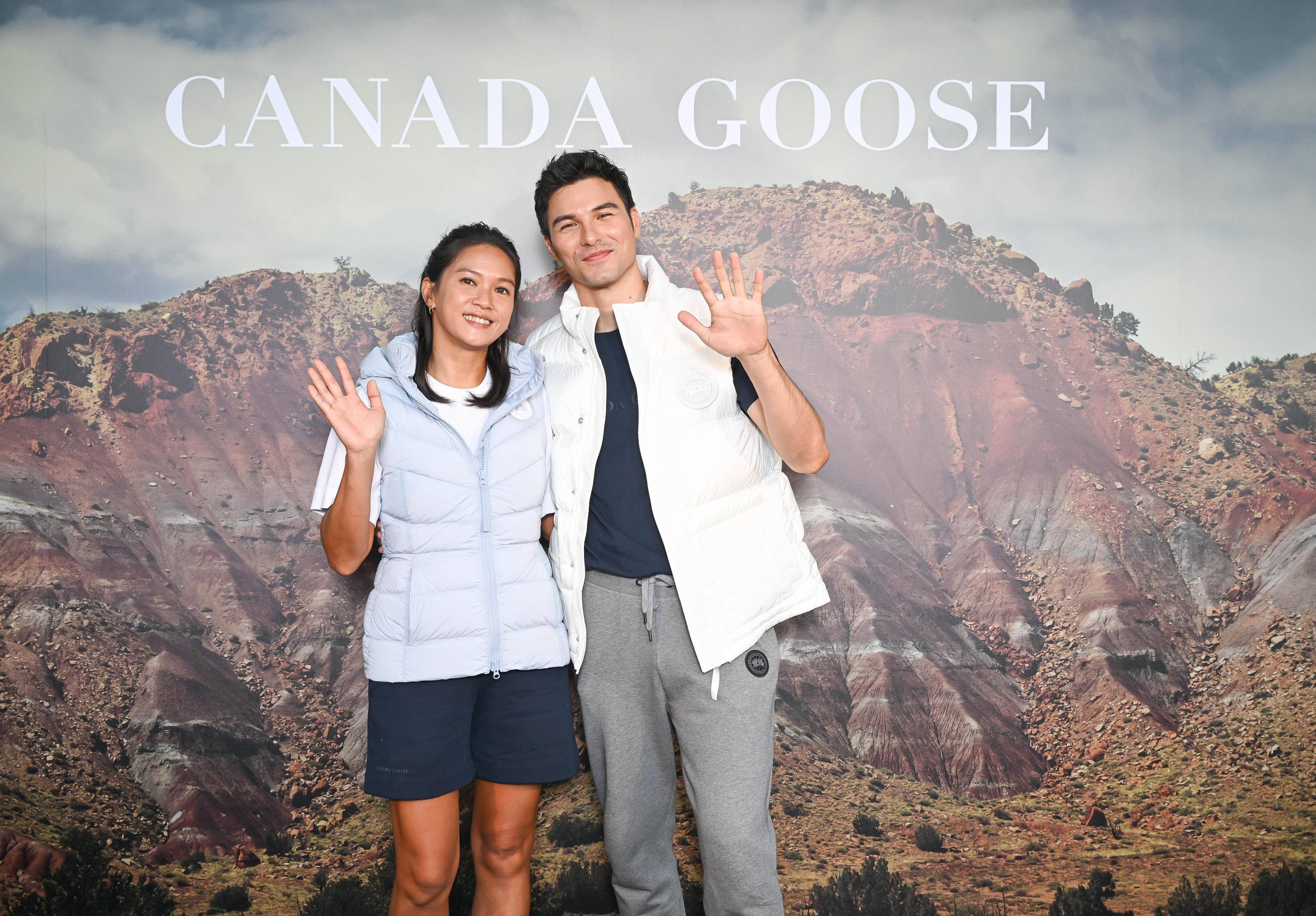 凤小岳夫妇首公开合体“没想过有这一天”　穿Canada Goose情侣装放闪 名人名流 图1张