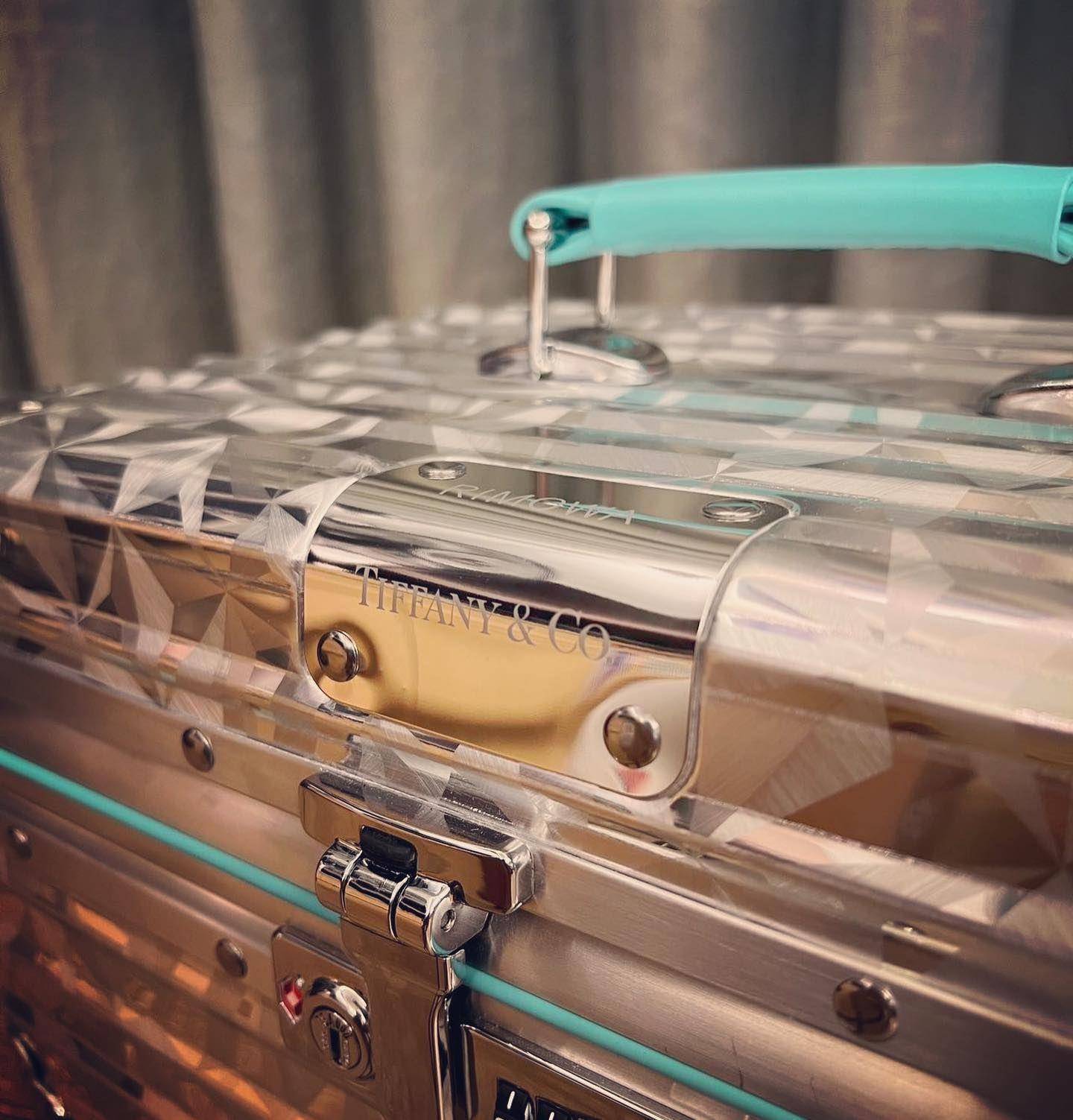 贾静雯生日收近16万大礼　RIMOWA X Tiffany珠宝箱藏宝贝 名人名流 图2张