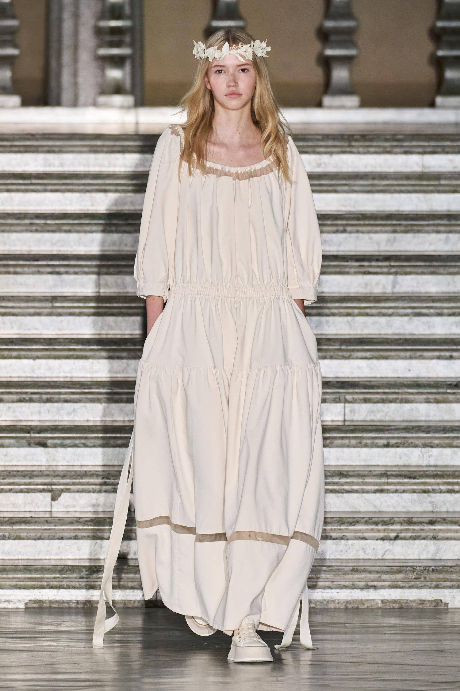 DIOR衣服、饰品都是蝴蝶！2024早春一秒飞墨西哥 托特包选择好多 时尚穿搭 图16张