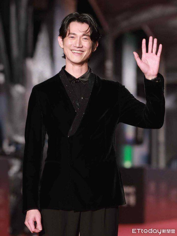金钟时尚／网友票选林奕岚红毯最美、庄凯勋以黑马之姿拿下最帅 时尚穿搭 图7张
