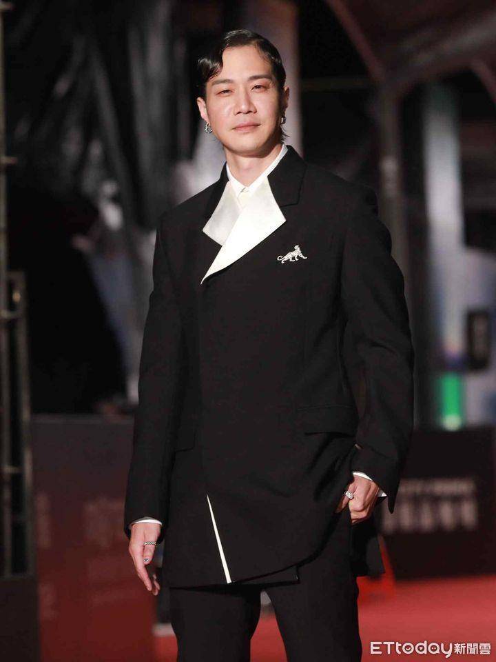 金钟时尚／个人意见评：许玮甯变小笼包蒸布、桂纶镁雪衣内里两面都能穿 时尚穿搭 图11张