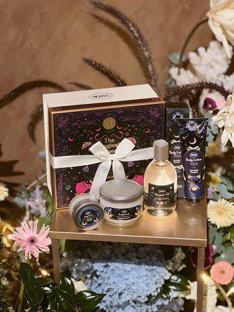集结梦幻美妆品牌！ 3款“年末节庆礼盒”推荐　 最新资讯 图3张
