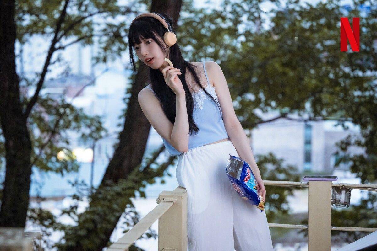 《室友斗娜》秀智造型讨论度极高　同款精品包、平价服都帮你神出来 最新资讯 图7张