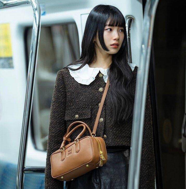 《室友斗娜》秀智造型讨论度极高　同款精品包、平价服都帮你神出来 最新资讯 图8张