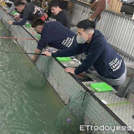 50分钟钓30只！詹许堃“对虾过敏也要钓”　公开成功钓虾3关键 最新资讯 图2张