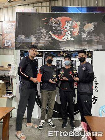 50分钟钓30只！詹许堃“对虾过敏也要钓”　公开成功钓虾3关键 最新资讯 图6张