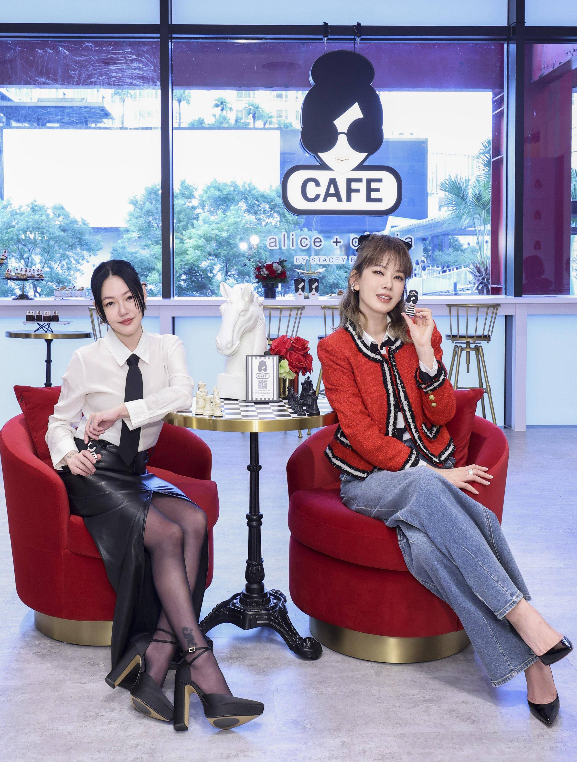 小S合体Melody曝都被刘俊谦吸引　挑战性感OL造型“露腿就差不多”　　 名人名流 图5张