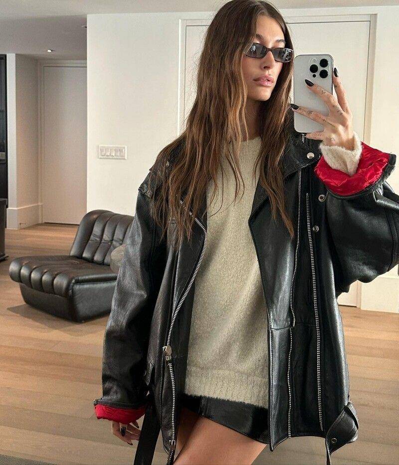 今年秋冬是皮衣主场！跟着Hailey Bieber穿　时髦性感、男友风一次掌握 最新资讯 图16张
