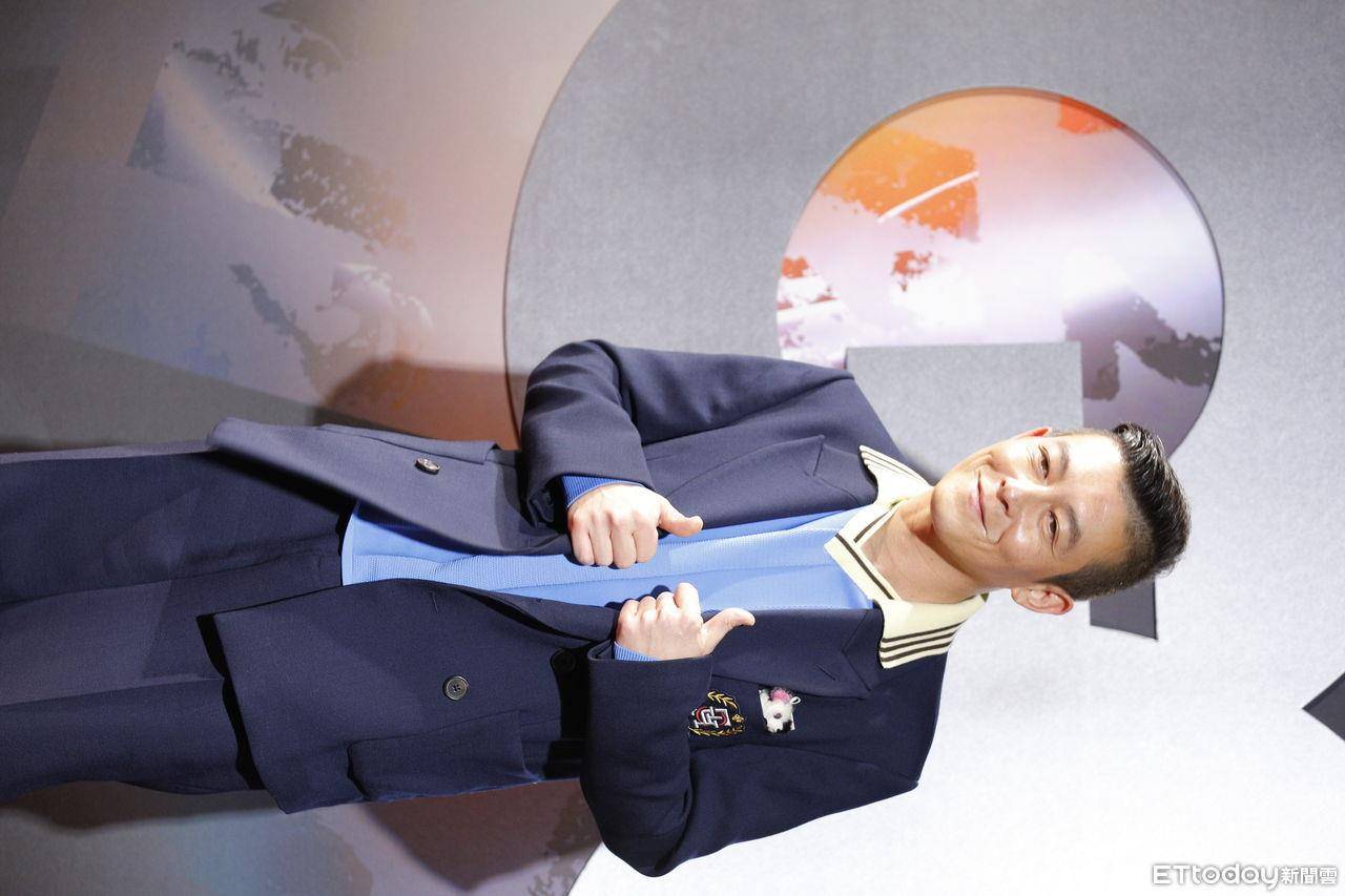 43岁陈冠希久违现身“中国台湾的朋友好久不见”　韩星DPR IAN露腹肌全场最辣 名人名流 图2张