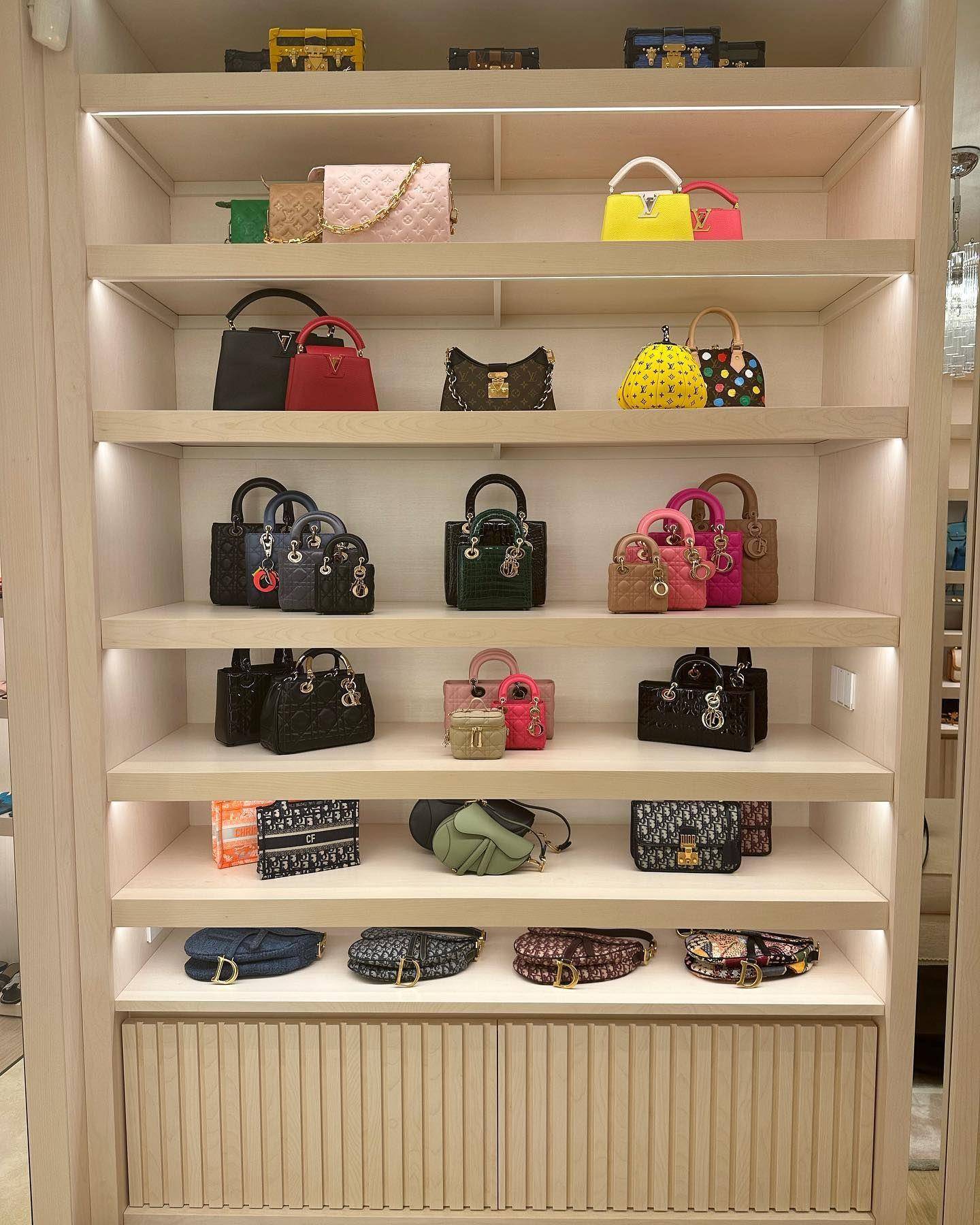 美女网红甩名牌包乱塞恶名　开箱绝美豪宅、衣帽间像精品店 名人名流 图1张