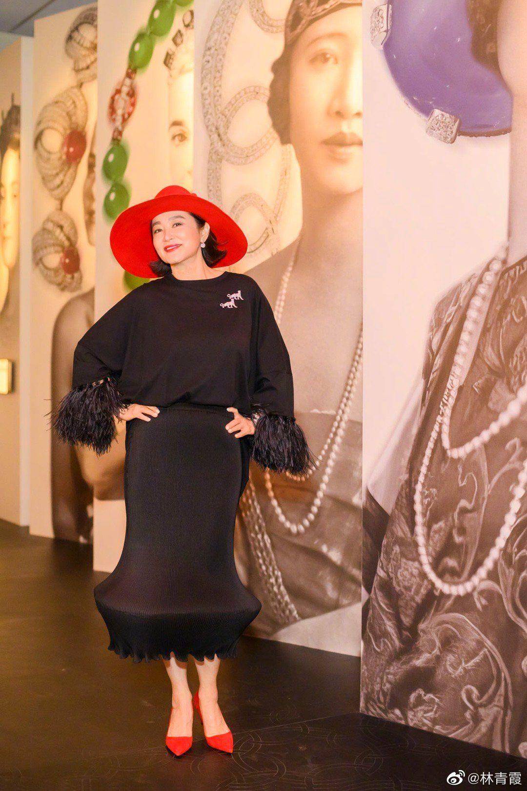 金马60／林青霞戴冠冕当人生女王　吐金句“年龄重算抛名利包袱” 名人名流 图2张