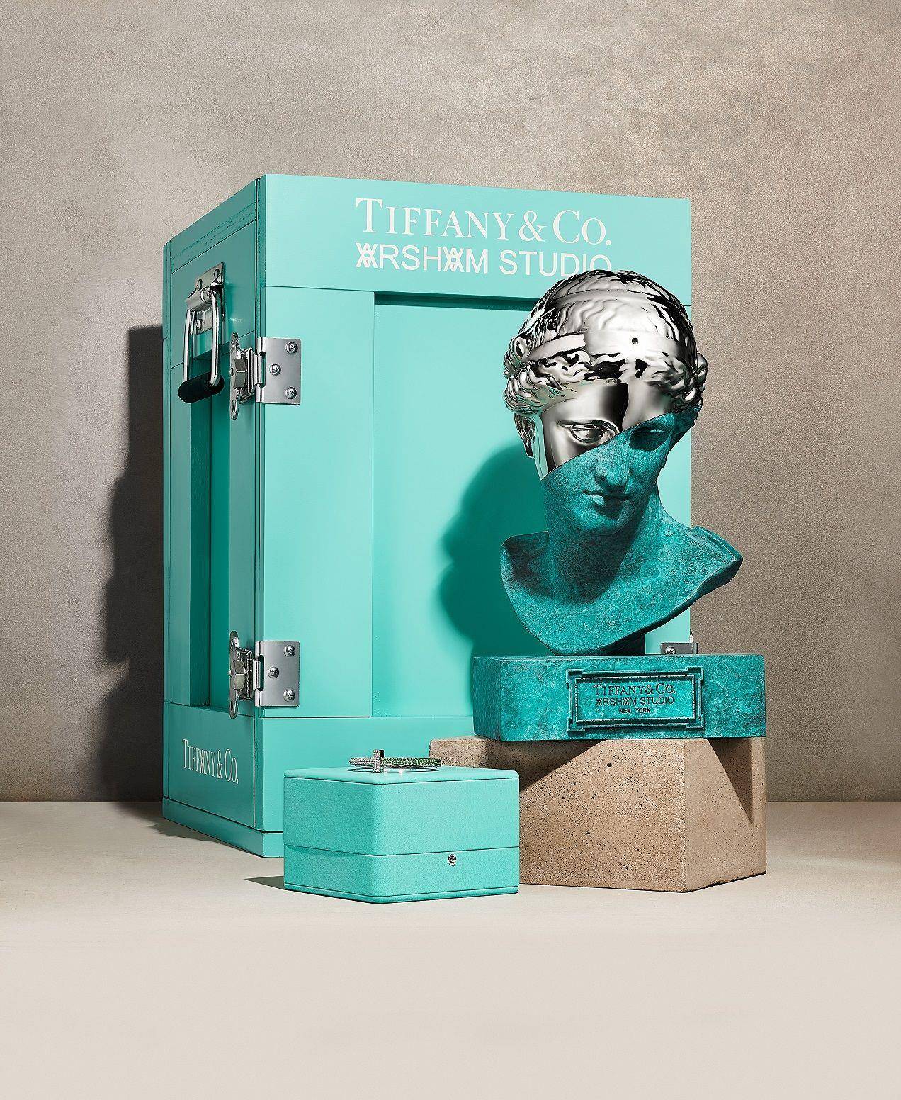 Tiffany竟推青铜雕像　内藏宝石手环放闪 奢侈品牌 图1张