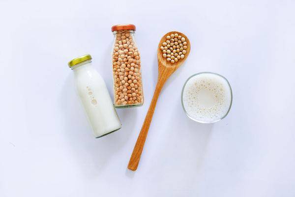 想冻龄必吃！营养师曝4种“天然雌激素食物”　养肤还护骨骼 最新资讯 图2张