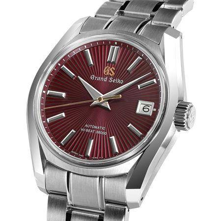 龙年表没有具象龙　Grand Seiko红金配照样喜气 奢侈品牌 图1张