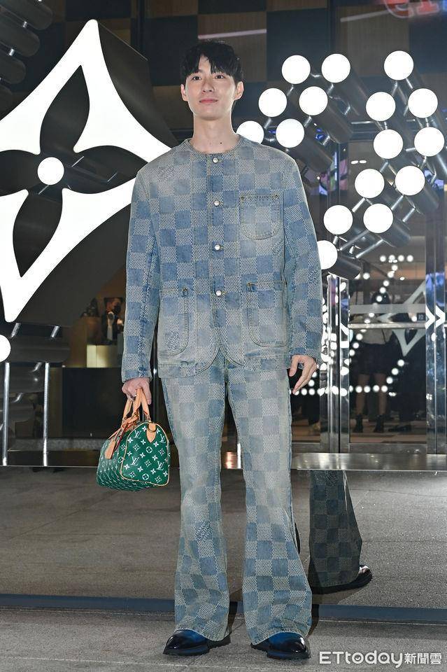 男神齐聚LV！刘以豪想学凤小岳穿裙子配泡泡袜　王冠闳跑活动比参赛还紧张 名人名流 图8张