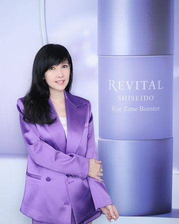 “冻龄女神”周慧敏曝不老心法：最重视眼周、“少量多餐”维持身材 最新资讯 图2张