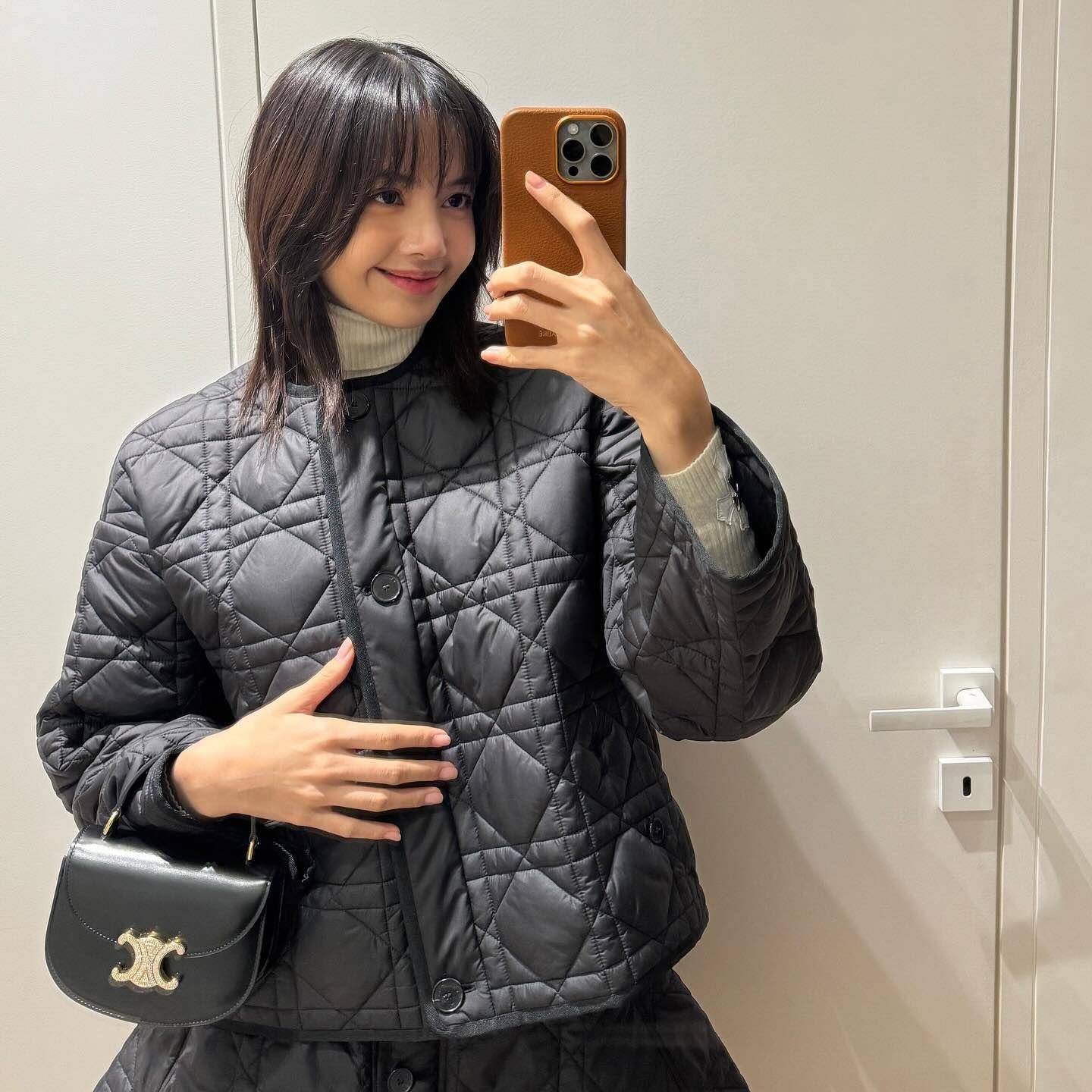 Lisa收起性感改当优雅淑女　套20万Dior裤装会蕾哈娜 时尚穿搭 图3张