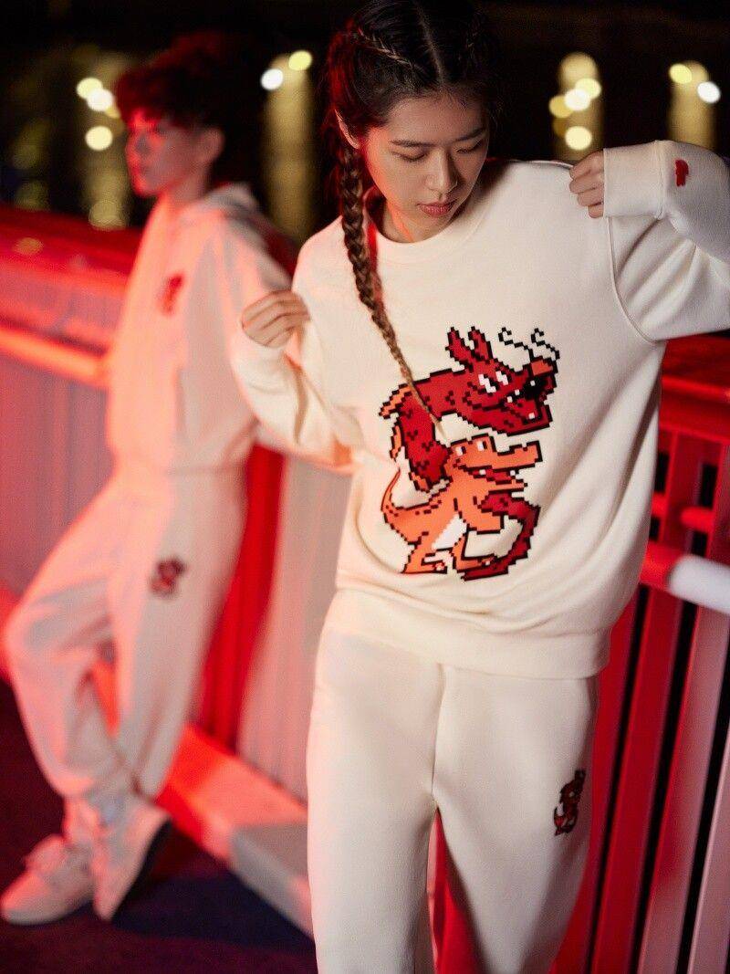 2024新年限定系列推荐！FENDI快龙、MOSCHINO泡泡龙全部总动员 时尚穿搭 图8张