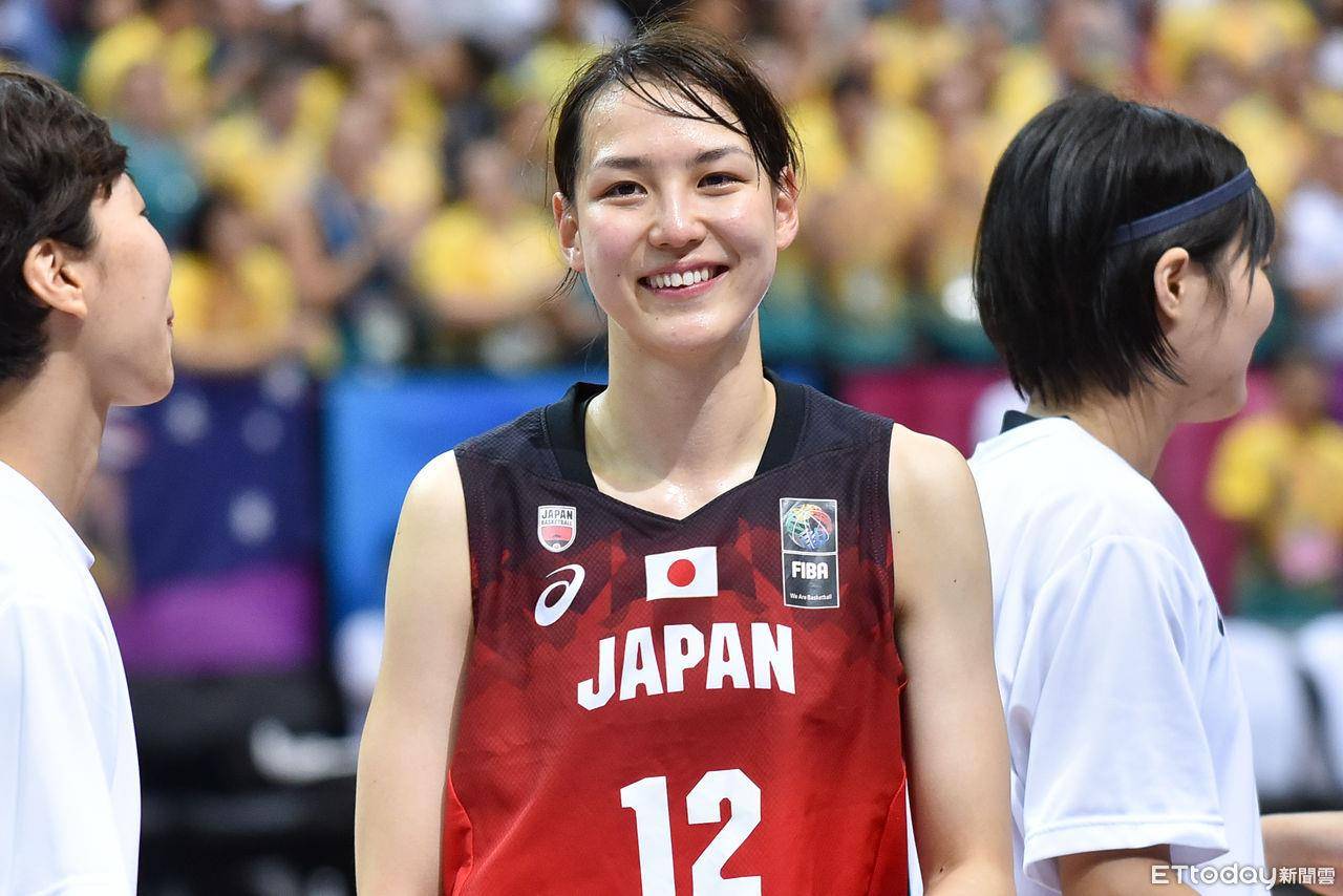 张尤金／田中真美子掀现象级旋风　“朴素的美丽塑造人”征服日本 名人名流 图2张