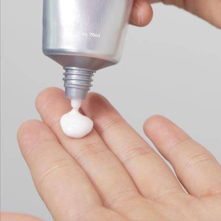 皮肤科医师曝5种“不用买贵的保养品”　选对就能便宜又有效 最新资讯 图4张