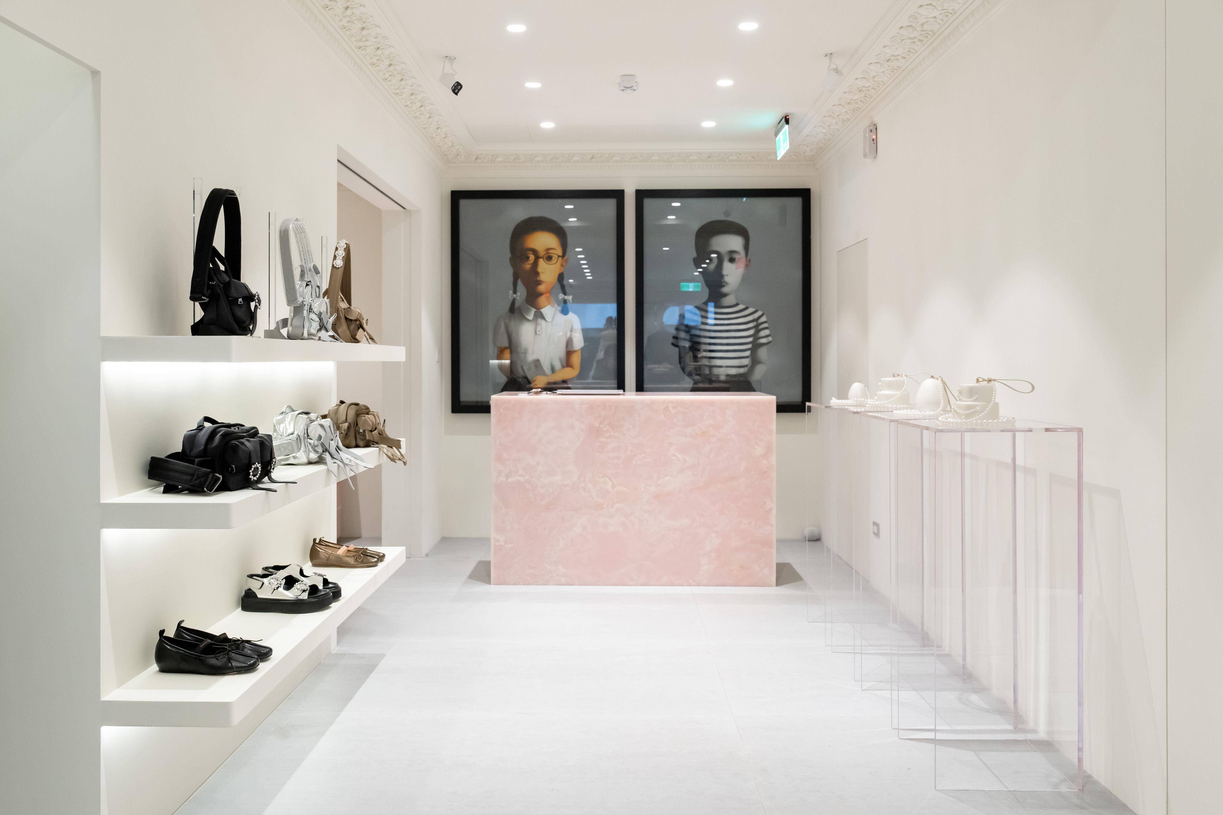 极简控爱牌Studio Doe信义快闪店亮点！限定新色背心、小众包进店 时尚穿搭 图8张