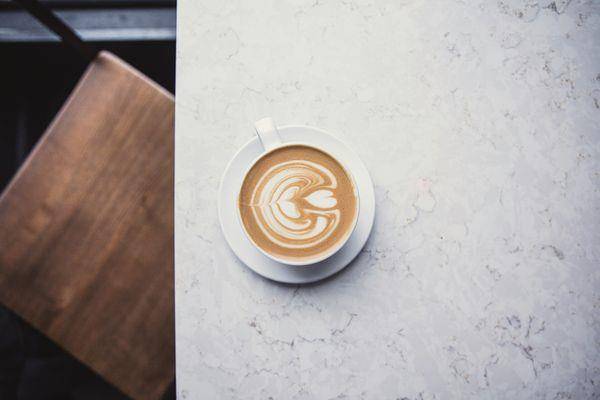 ▲平白咖啡,Flat White,馥芮白,馥列白。（图／unsplash）