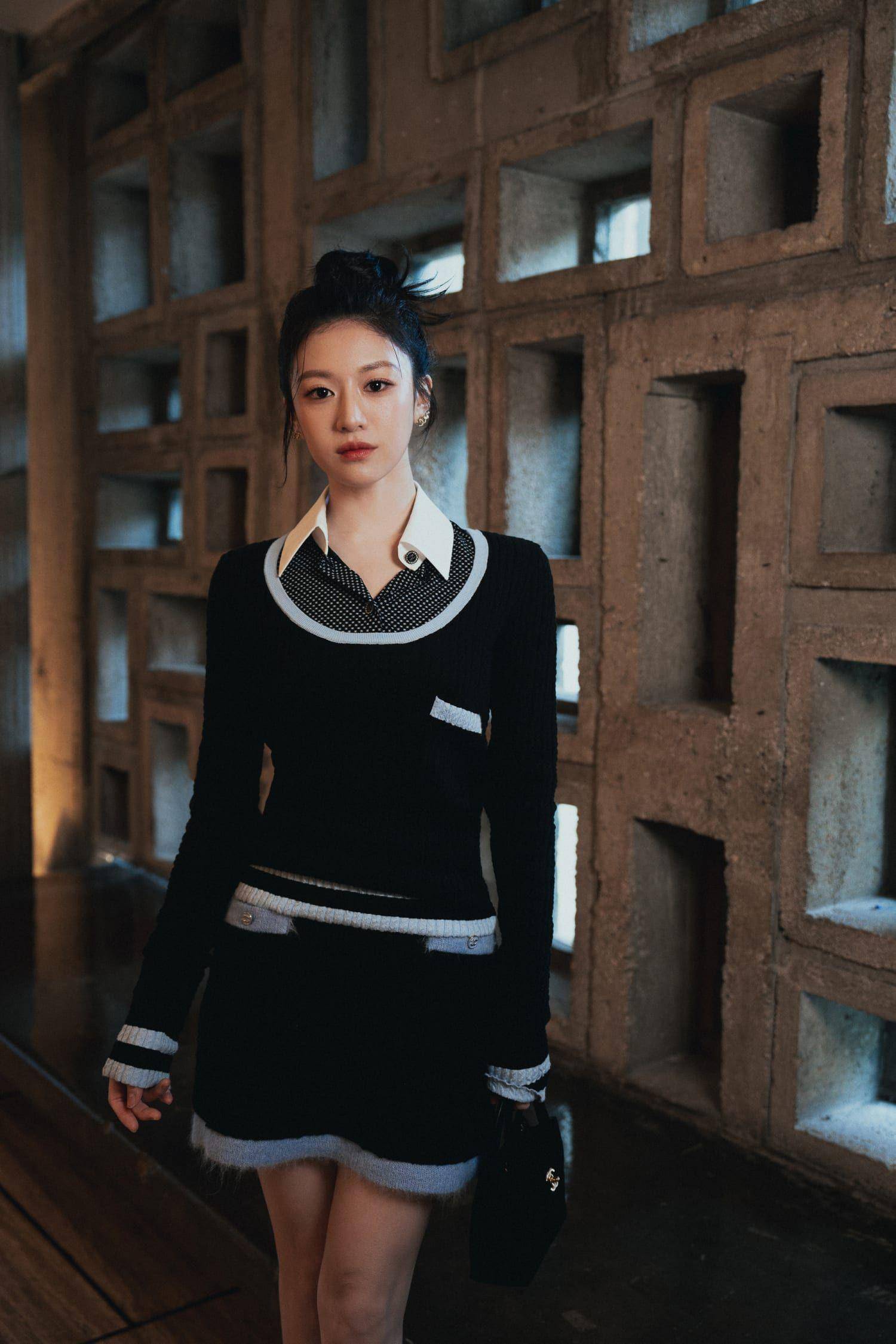香奈儿度假系列拥抱马赛海岸风情！韩神颜高允贞看秀　最时髦潜水服诞生 名人名流 图1张