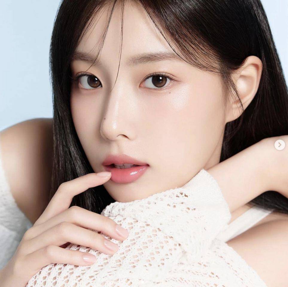 舒华彩妆师教“女团悍妆法”！超牢固效果疯狂唱跳粉底都不花 最新资讯 图4张