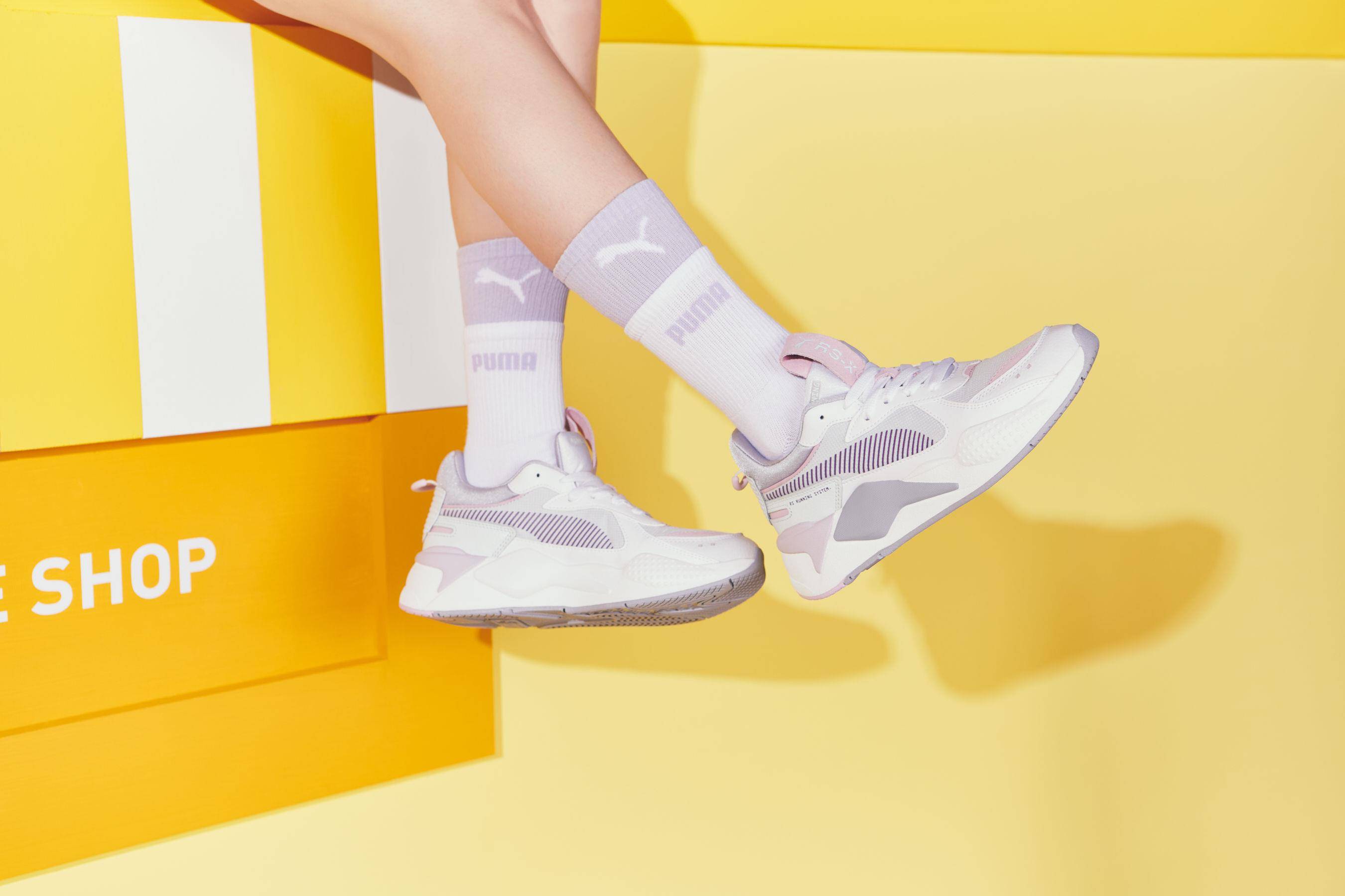 夏日缤纷鞋！美牌Sporty ＆ Rich话题联名adidas、王净银粉PUMA复古鞋 最新资讯 图5张