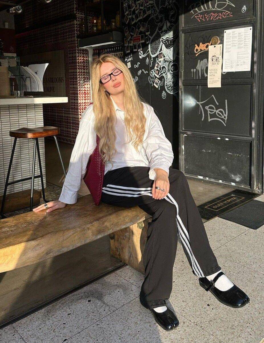 adidas三线裤重回流行！潮人们4种运动裤穿搭公式先笔记 最新资讯 图2张