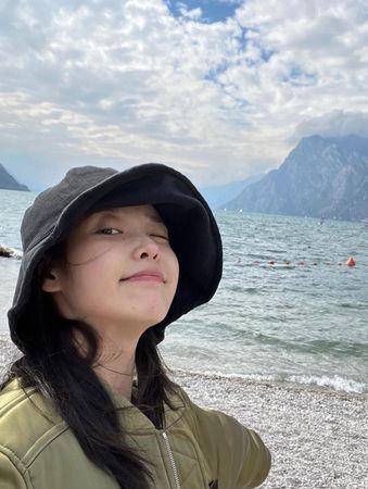 IU：要是我不打起精神的话，谁都不会为我的人生负责 名人名流 图3张