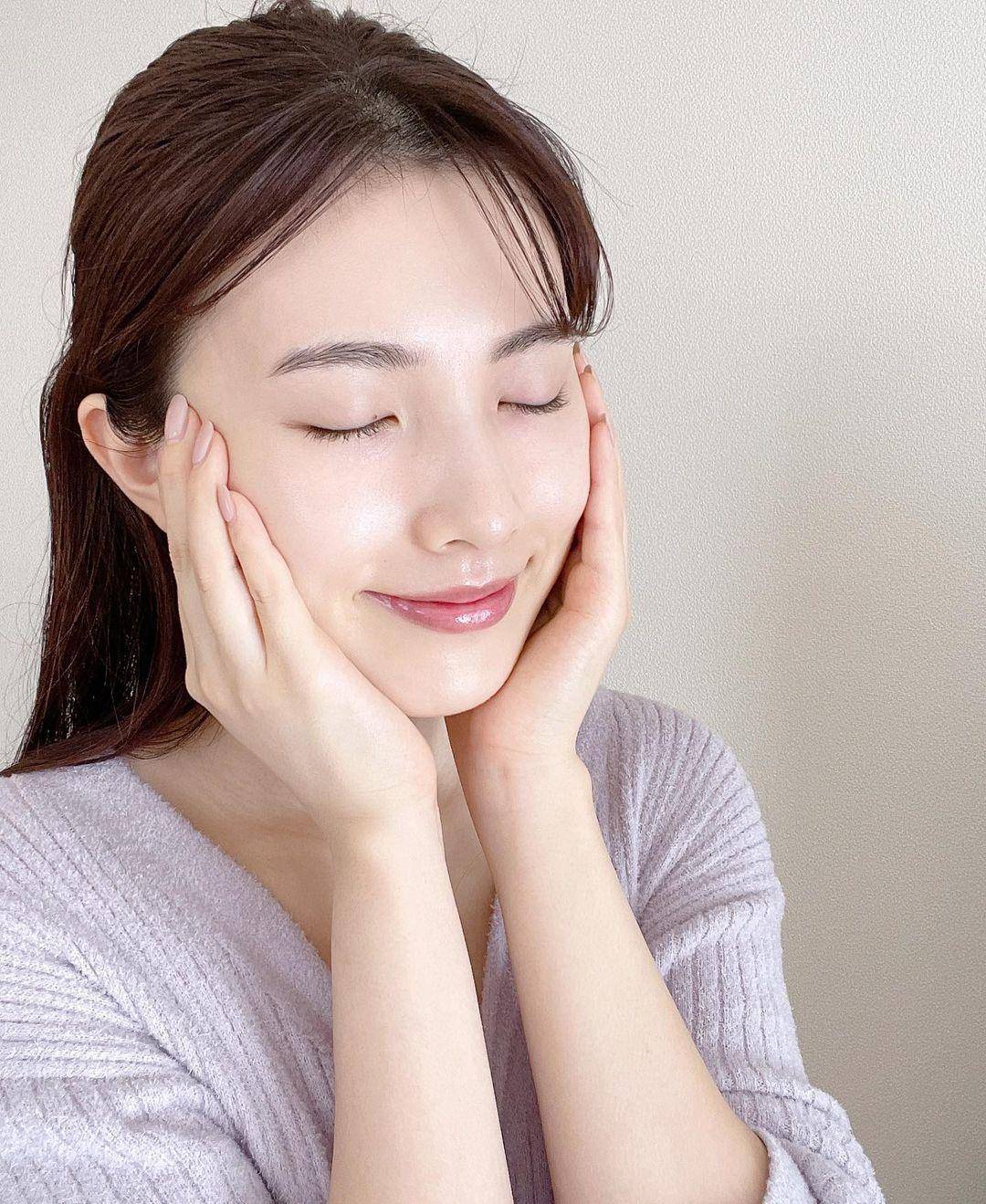 夏日保湿必学！化妆水搭“五水保养法”　轻松拥有水嫩美肌 最新资讯 图4张