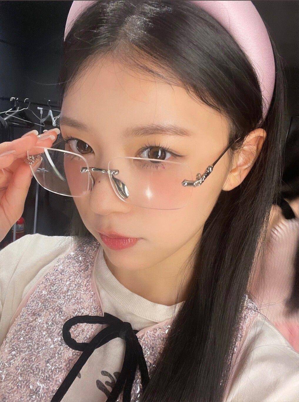 8家韩国眼镜品牌推荐！Jennie同款必入手、MOKA也戴当红“无框眼镜” 最新资讯 图13张