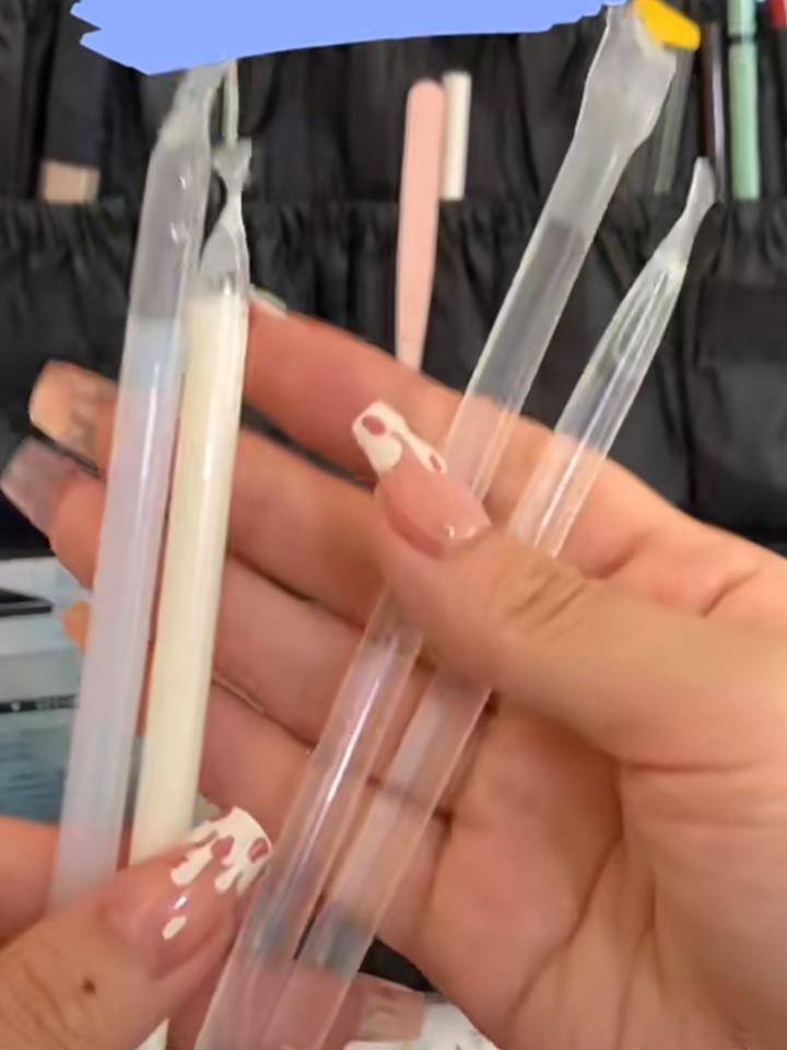 出国超省空间收纳法！吸管、口罩、塑胶手套竟都有用处 最新资讯 图1张