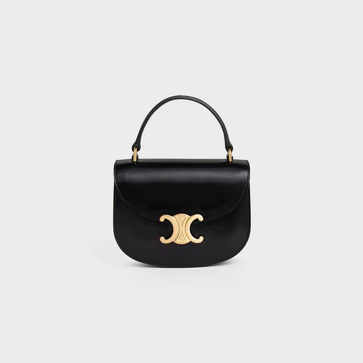 Lisa背过的同款精品包都被热搜　LV、CELINE想跟着入手 时尚穿搭 图11张